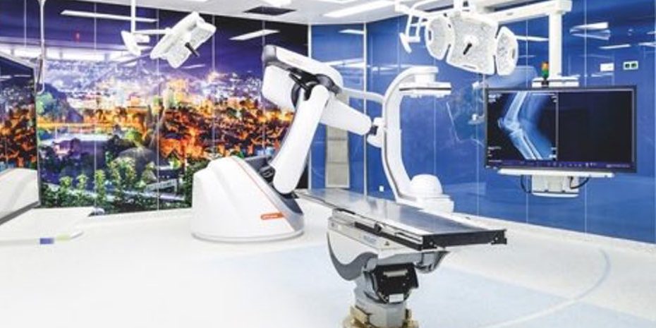 Nicht rupturiertes Aortenaneurysma kann symptomatisch sein