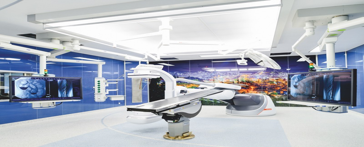 Hybrid-OP mit Angiographie-Anlage