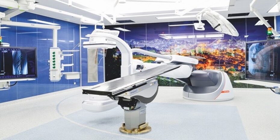 Aneurysma an der Aorta mit neuer Gefäßprothese behandeln Aneurysma an der Aorta mit neuer Gefäßprothese behandeln